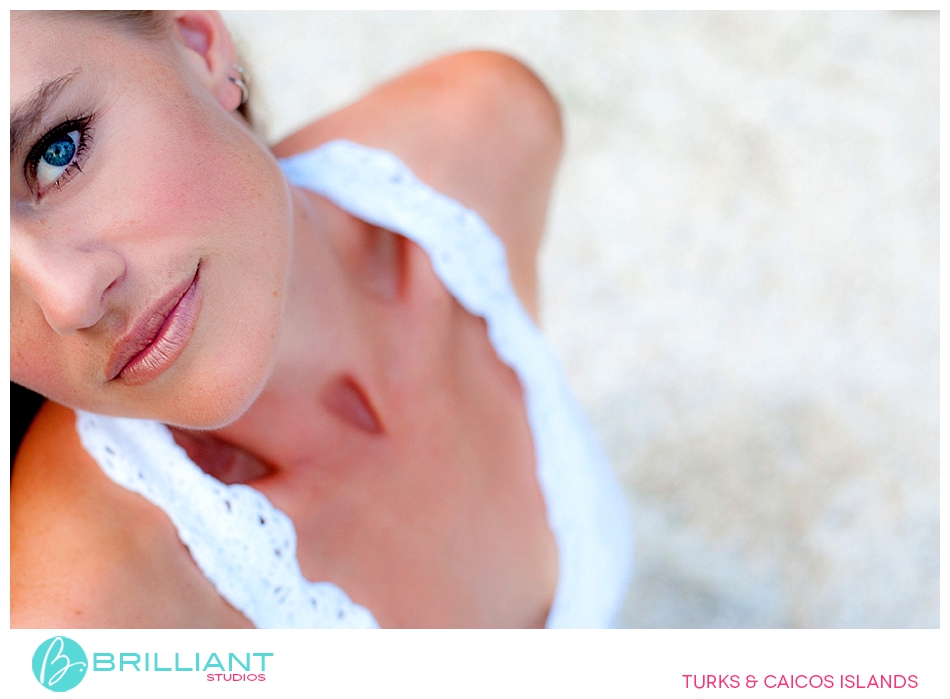 Capturing Love And Artistry: Stacy And Stefan'S Engagement Photoshoot In Providenciales 9 Island engagement session01