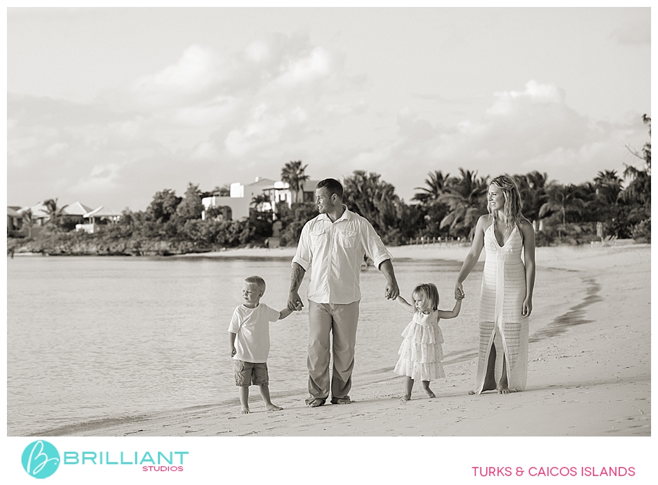 A Fun Turks &Amp; Caicos Family Portrait 20 Turksandcaicosfamilyshoot_018