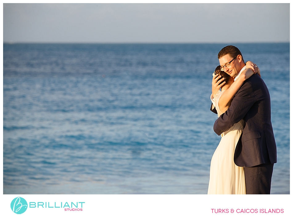 A Wild Wedding Party At Grace Bay Club 26 Gracebayclubwedding_0065