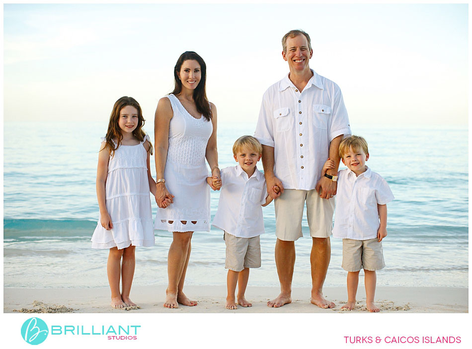 Family Portraits At The Regent Grand 18 Portrait-photographer-turks-and-caicos-0017