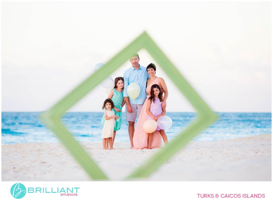 A Stylish Family Photo Shoot In Turks And Caicos 10 Turksandcaicos_halloween__366