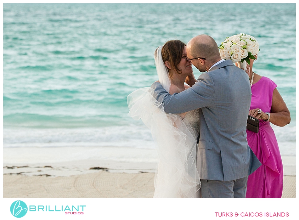 An Intimate Wedding On Parrot Cay 28 Parrot cay wedding050
