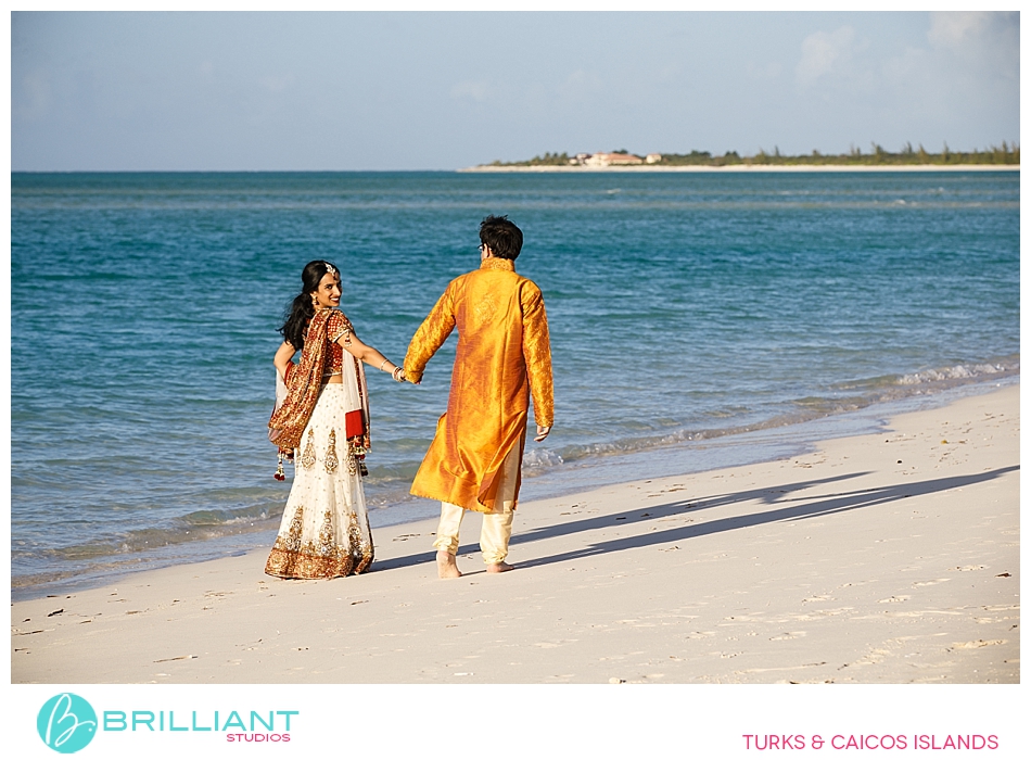 A Colorful Intimate Indian Wedding At Parrot Cay 24 Parrotcayweddings_0022
