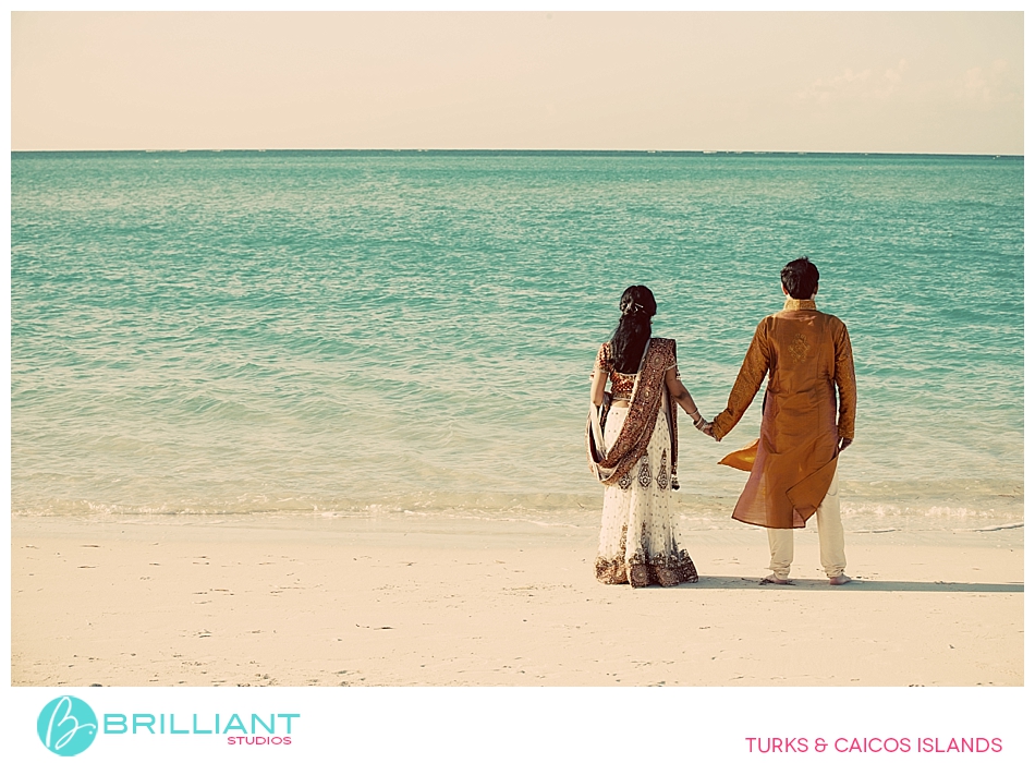 A Colorful Intimate Indian Wedding At Parrot Cay 27 Parrotcayweddings_0025