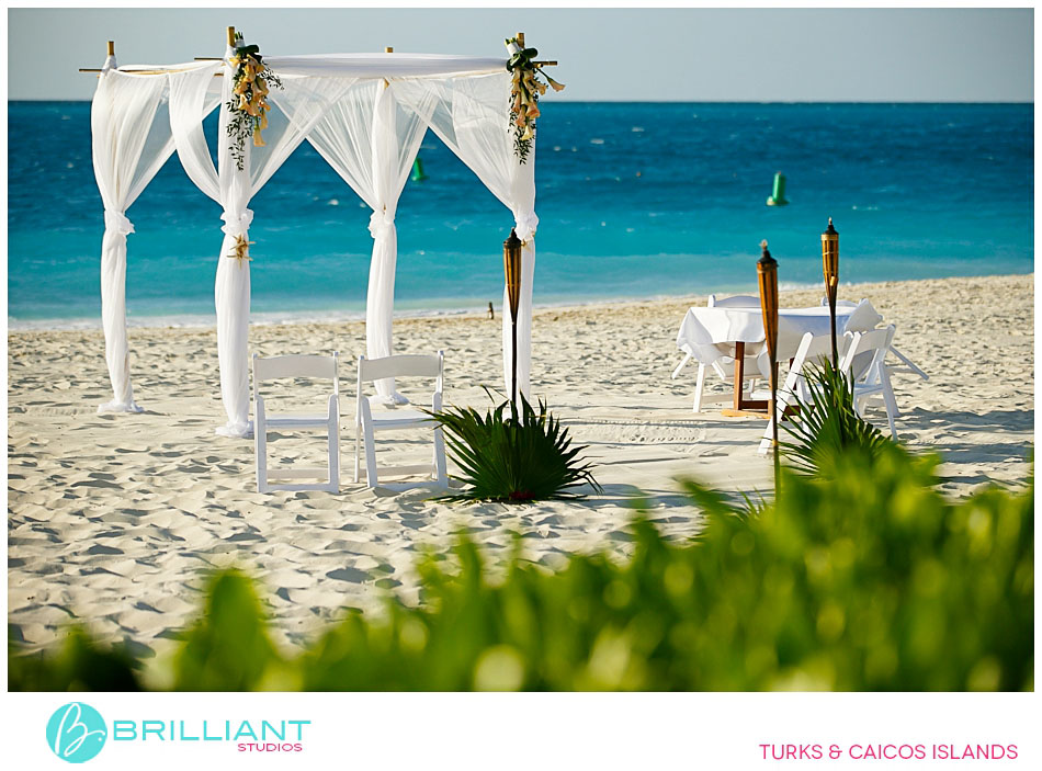 Grace Bay Club Elopement 26 Grace-bay-club-elopement-caribbean-0025
