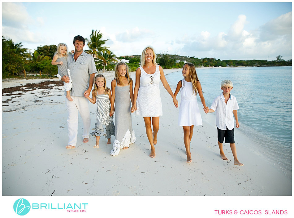 Modern Family 18 Caribbean-family-photographer-016