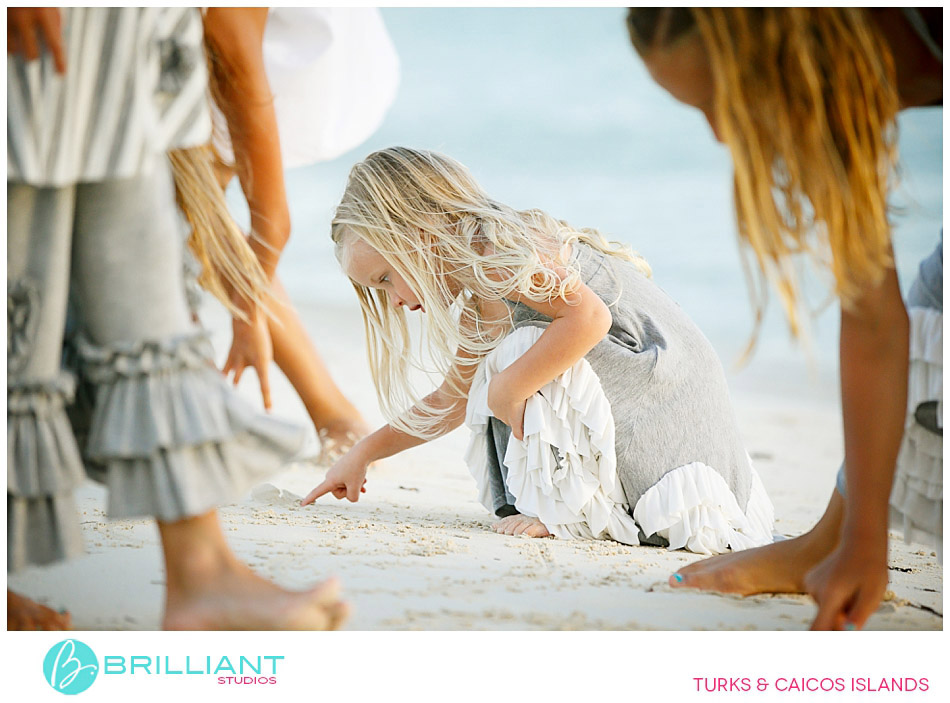 Modern Family 26 Caribbean-family-photographer-024