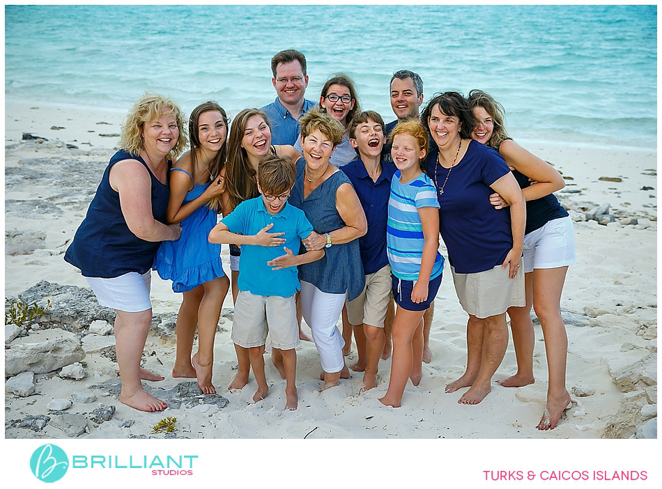 Family Portriats 17 Family-photos-turks-and-caicos-0015