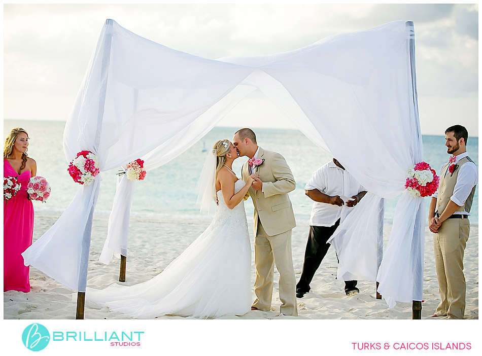 Pretty In Pink 39 Ocean-club-west-wedding-tci-0038