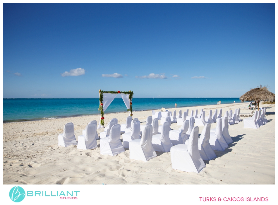 Turks &Amp; Caicos As The Place For Their Destination Wedding 18 Turksandcaicos_4317