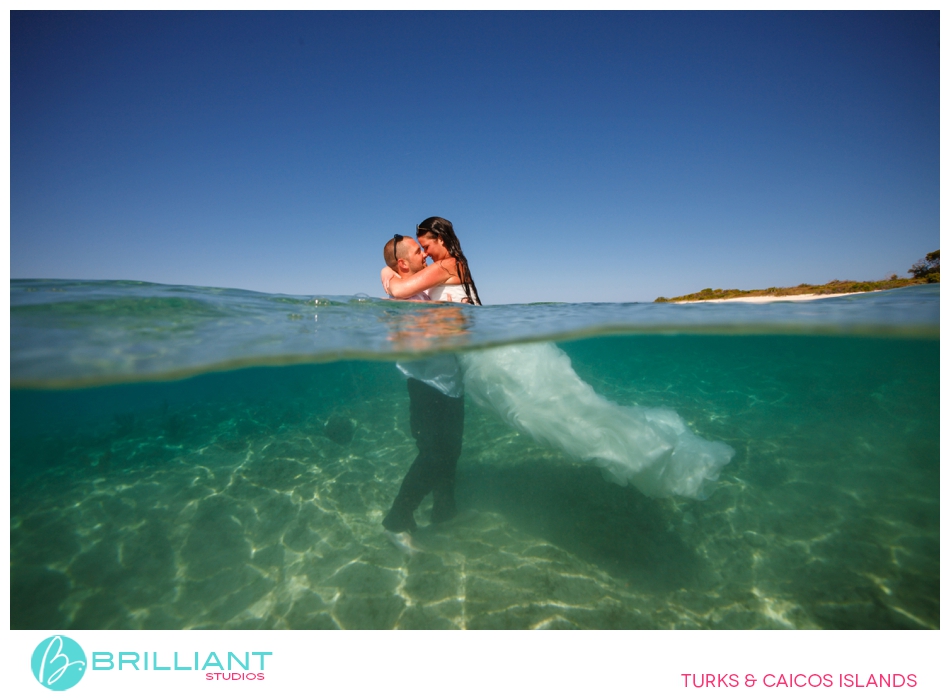 Underwater 'Trash' The Wedding Dress 12 Turksandcaicos_4329