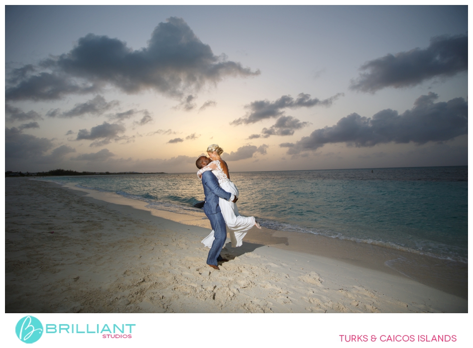 Brady &Amp; Wlaa'S Wedding At The Beach House 27 Turksandcaicos_4817