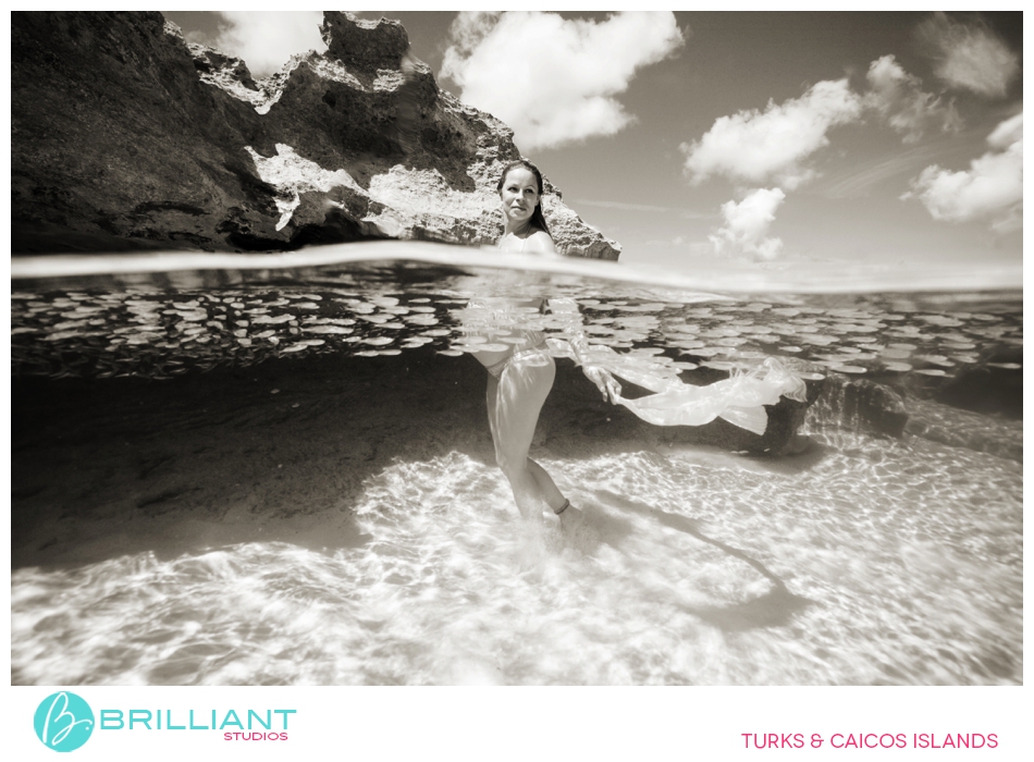An Underwater Maternity Shoot 24 Turksandcaicos_4884