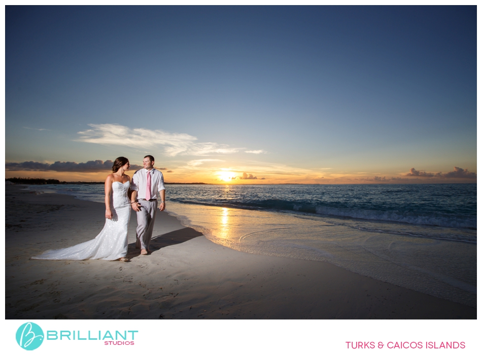 The Wedding Of Aleksa &Amp; Mark Miller On Grace Bay 37 Turksandcaicoswedding_0036