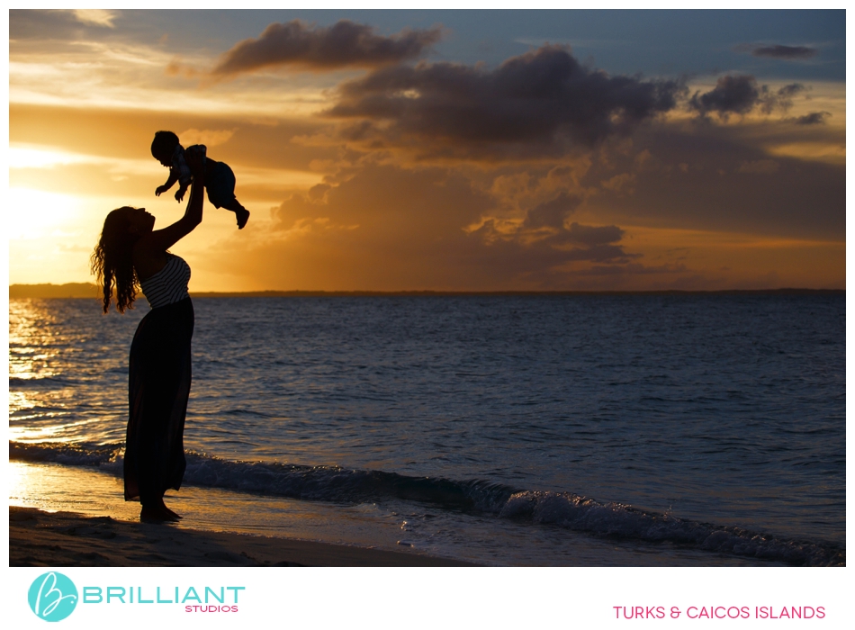 Aaron'S First Photo Shoot At The Sands Resort 16 Turksandcaicos_5036
