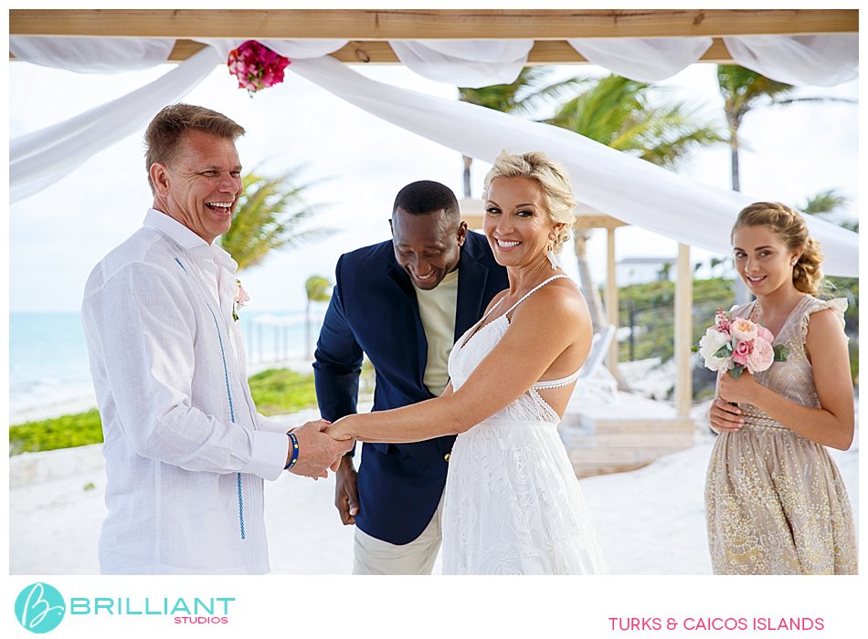 wedding ceremony in Turks and Caicos Islands with pastor Padmore